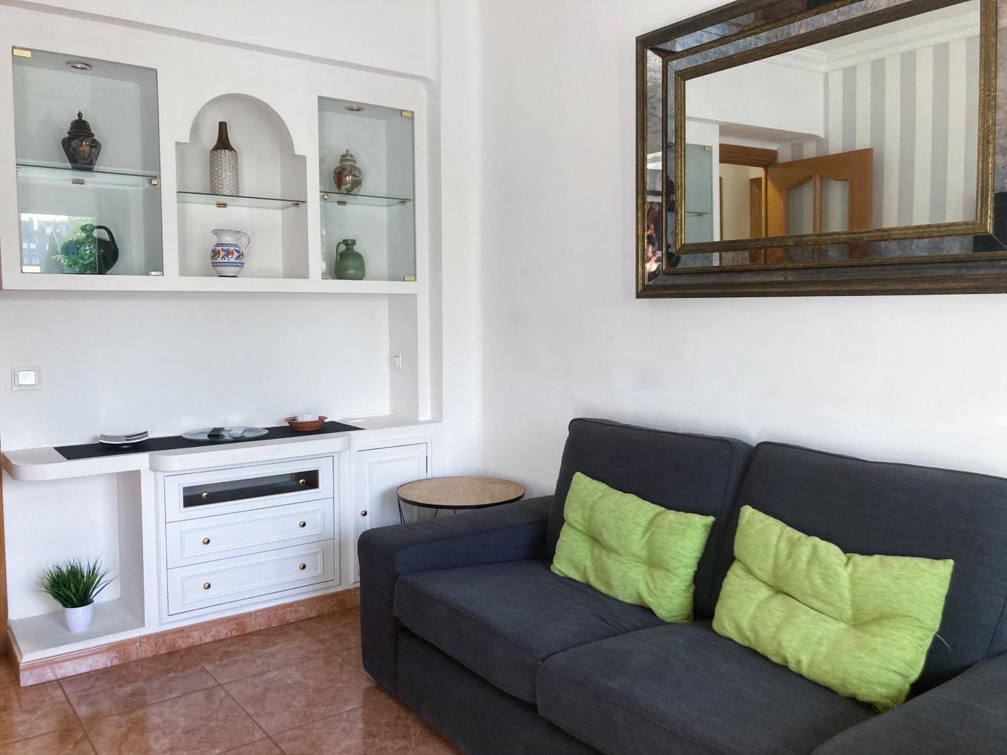 Luninoso Y Practico Apartamento En El Centro Con Amplio Parking Incluido غرناطة المظهر الخارجي الصورة
